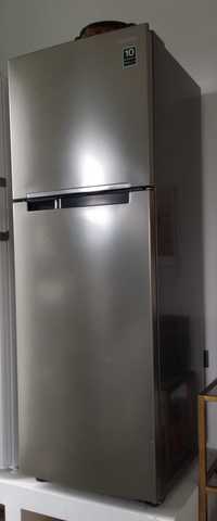Хладилник Samsung inox