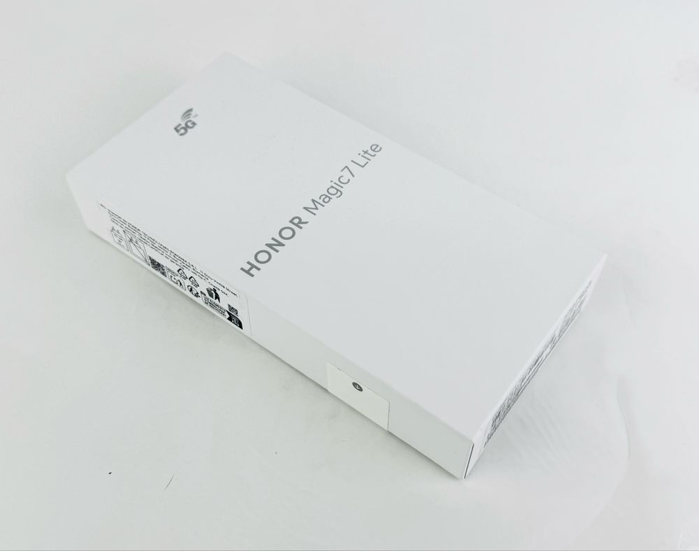 НОВ! Honor Magic 7 Lite 256GB 8RAM Black 2г. Гаранция!