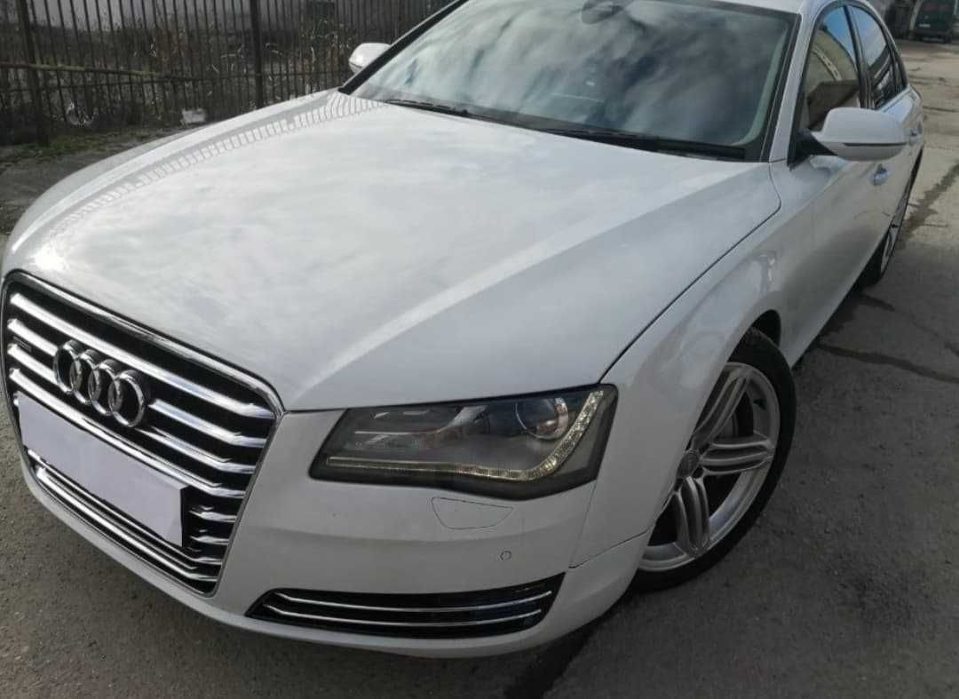 dezmembrez audi a8 4h 3.0d facelift/motor audi 3.0d e6 CRT 272 cp