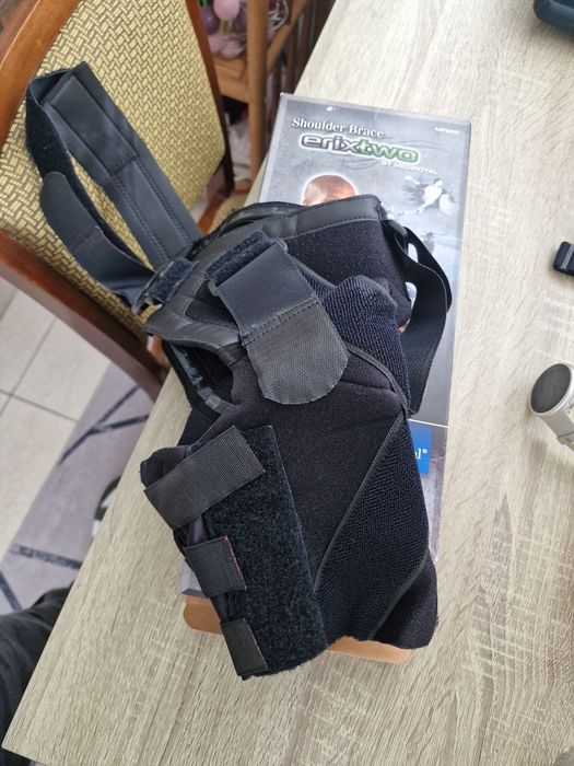 Orteza de umar Mediroyal Erix 2