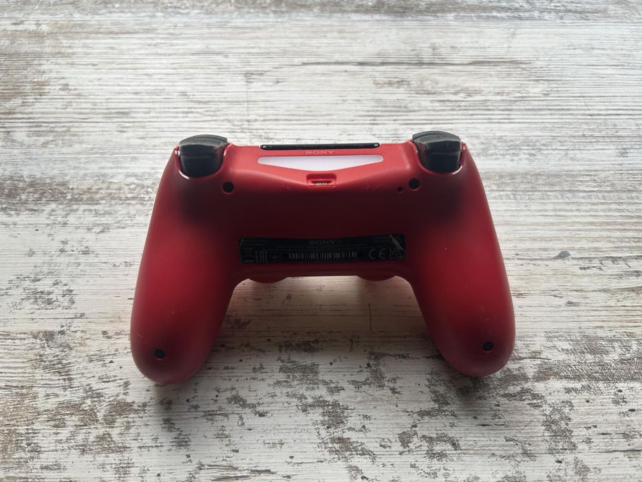 !ОРИГИНАЛЕН! Джойстик за PlyaStation 4Slim/Fat/Pro
