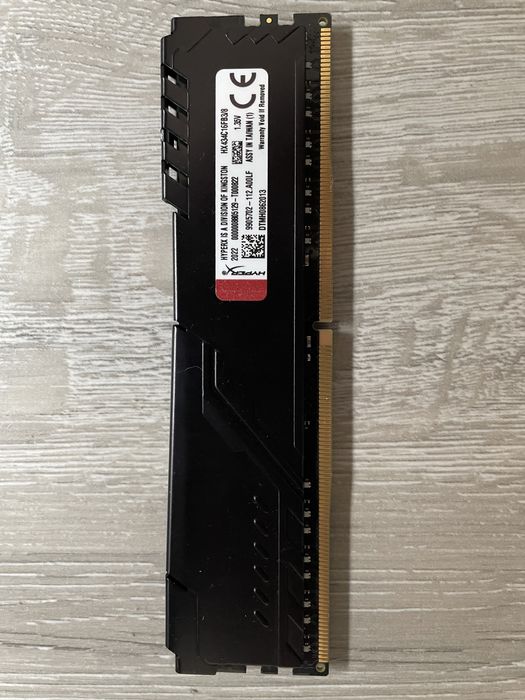 (Lichidare) Memorie RAM Kingston HYPERX 8 GB