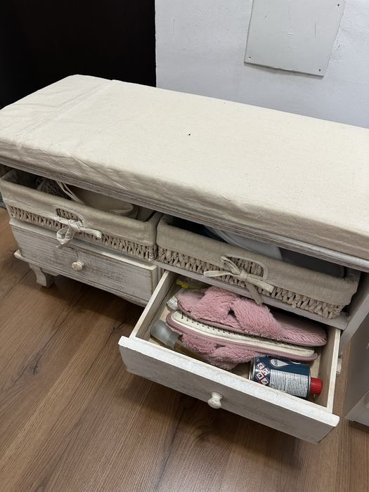 banca lemn cu perna pentru sezut