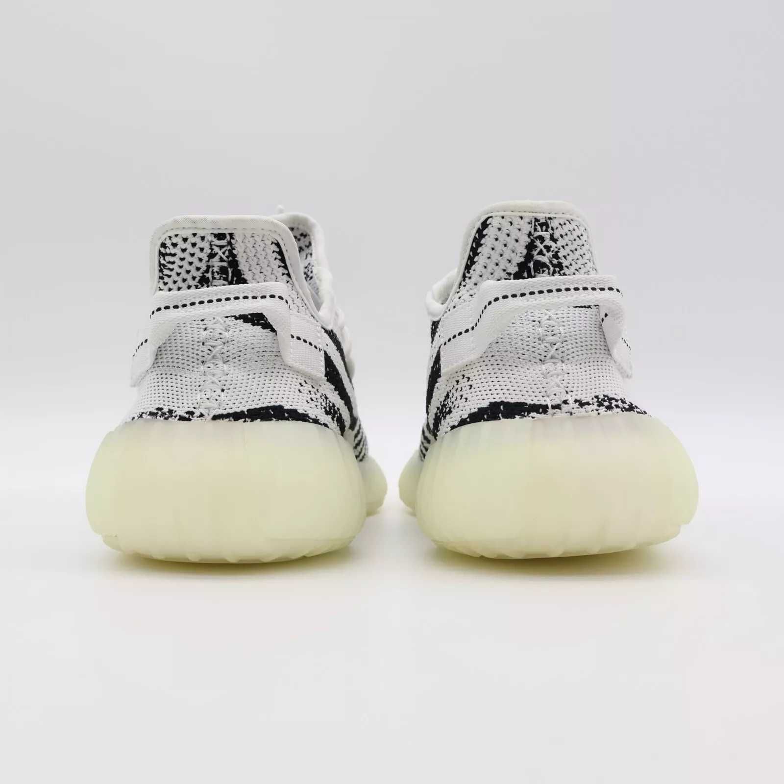 Adidasi Yeezy Boost 350 V2 Zebra Low Iconic Edition