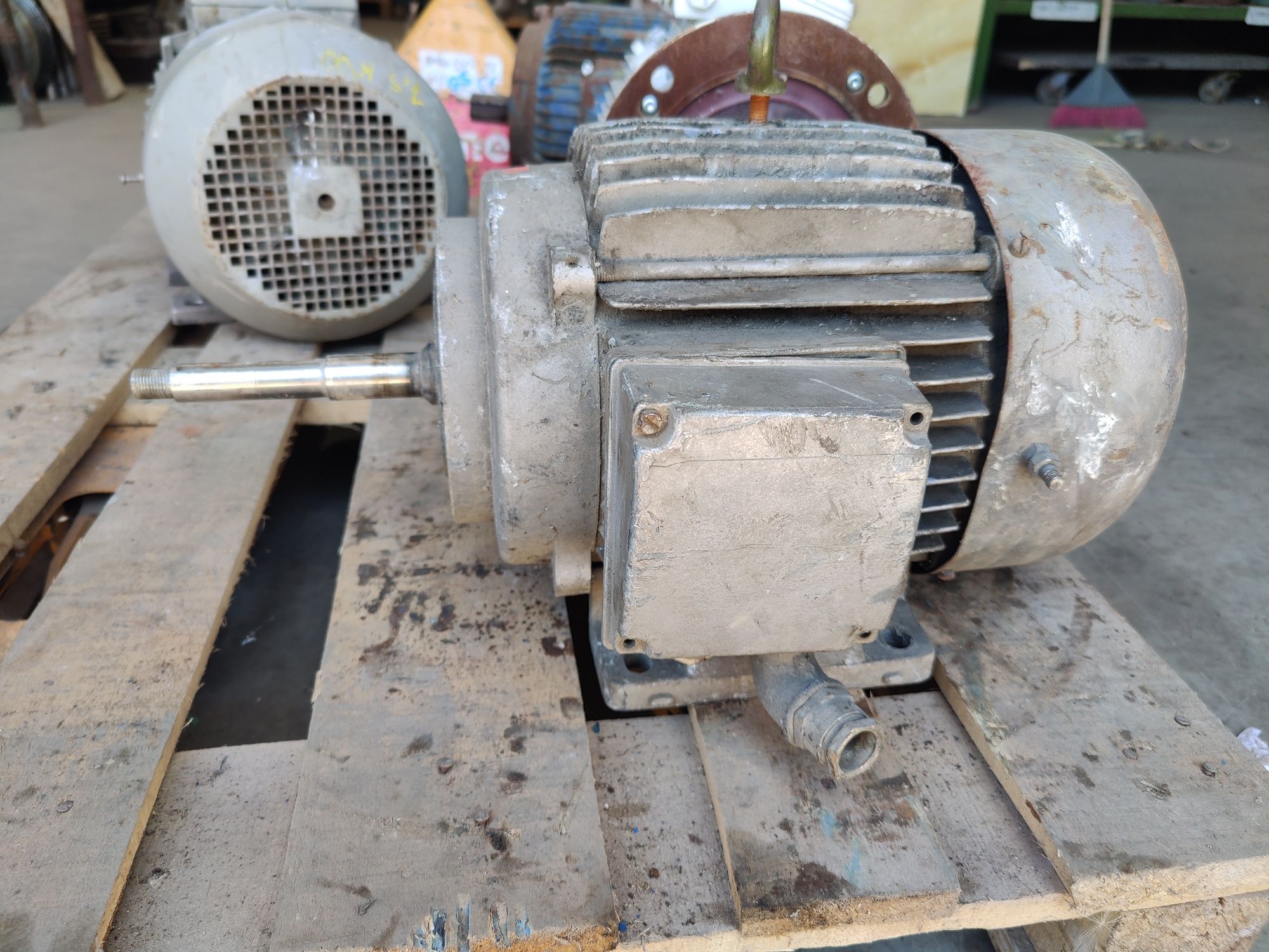Motor electric trifazat, 7.5kW, 3000rpm