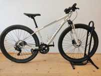 MTB 29" Specialized Ariel, Womens Hybrid