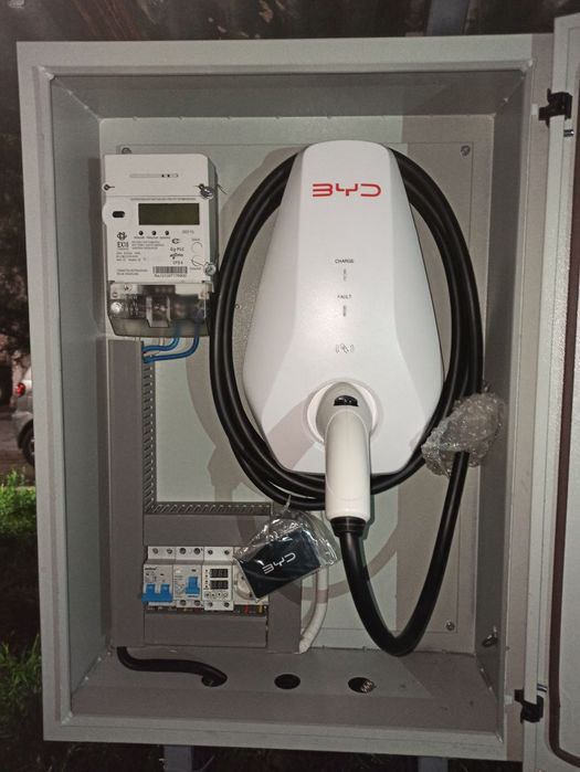 Установка зарядное устройство для Электромобилей.
7квт зарядка установ