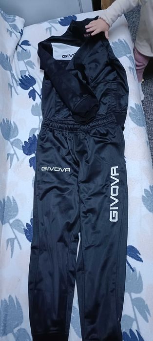 Trening givova baieti