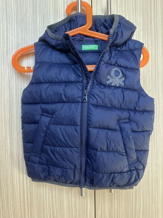 Яке и елек Benetton