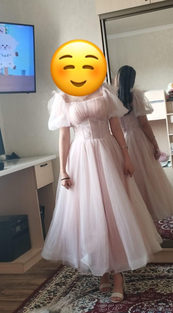 Платье на выпускной бал