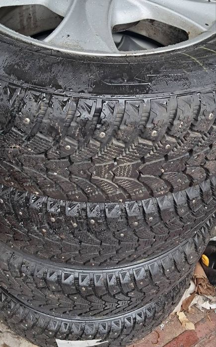 10mm 4 броя зимни гуми 205 65 16 Continental 10mm перфектни