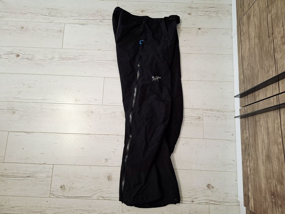 Arc'teryx Gore-tex-Ориг. Дамски панталон Нов!!!