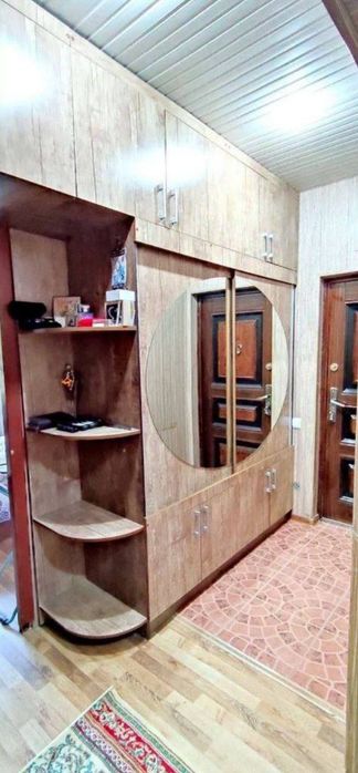 Юнусабад-19 2/4/5 балкон 2х6,40 ремонт, обстановка