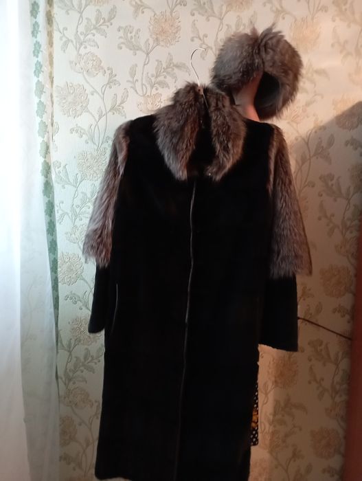 Шубы натуральные размер 48-50