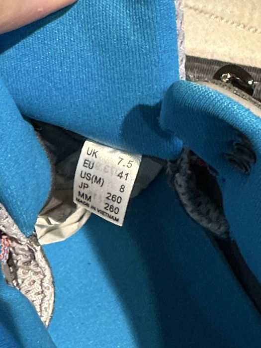 Ghete noi Helly Hansen inpermeabile marimea 41