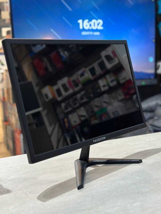 Facecom 24" HD Monitor