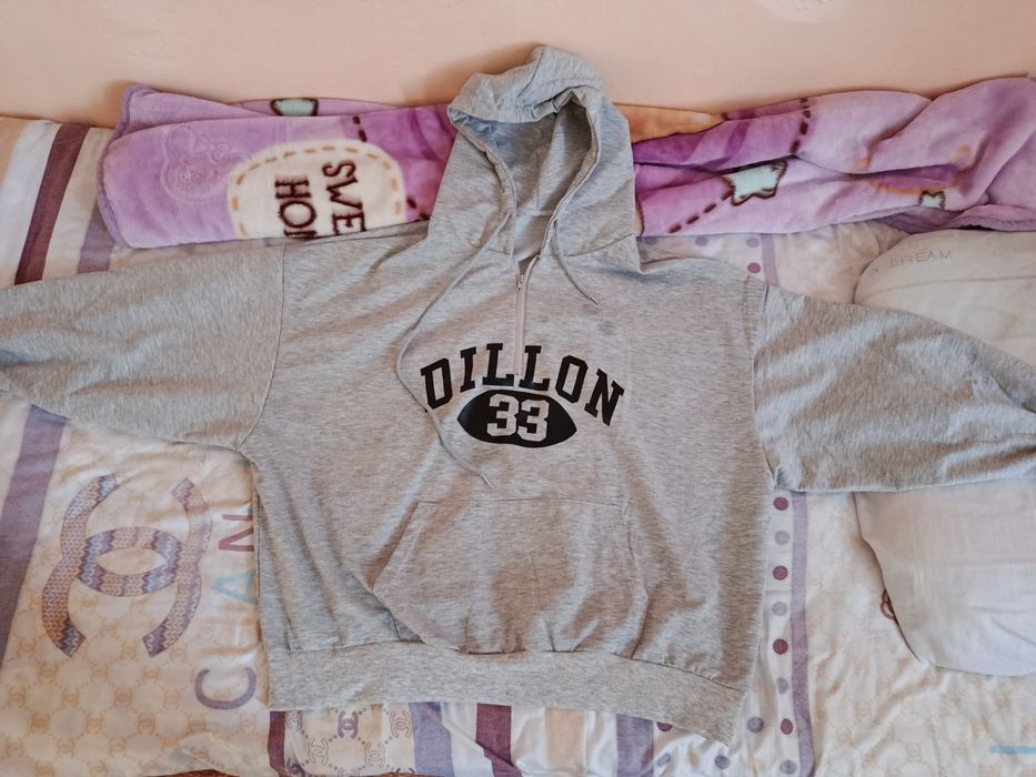 Толстовка в хорошем состоянии