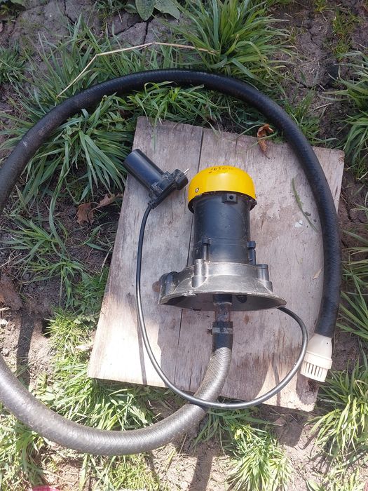 Продам погружной насос