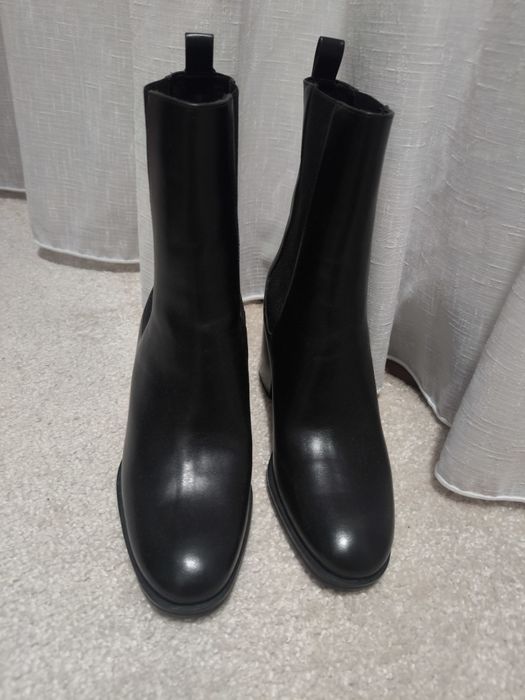 Botine/Cizme Zara negre 41