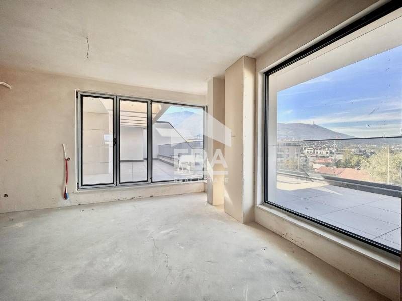 Продава се Четиристаен апартамент в София, Кръстова вада - 169 кв.м за 2509 €/кв.м - Снимка #2