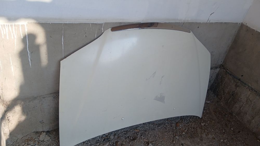 Капот на Одиссей  2 го покаления