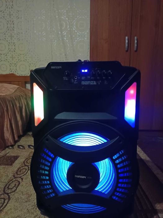 Караоке тон колона