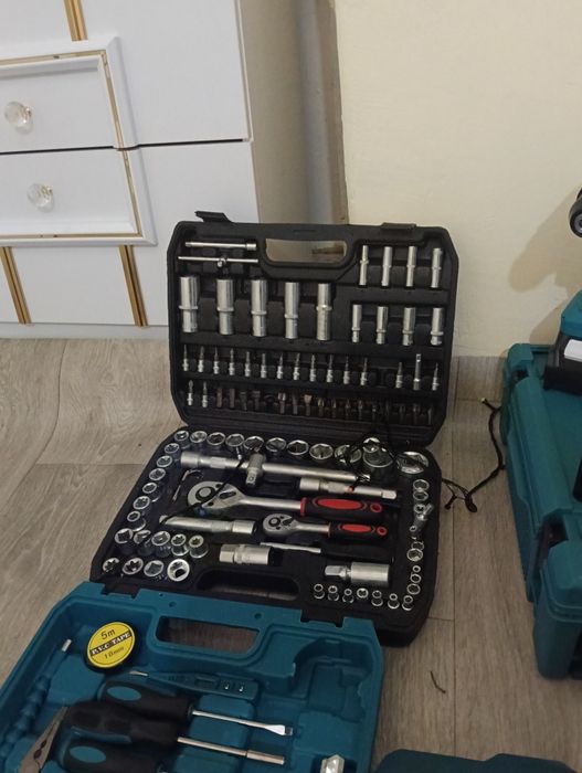 Инструменти на най ниски цени