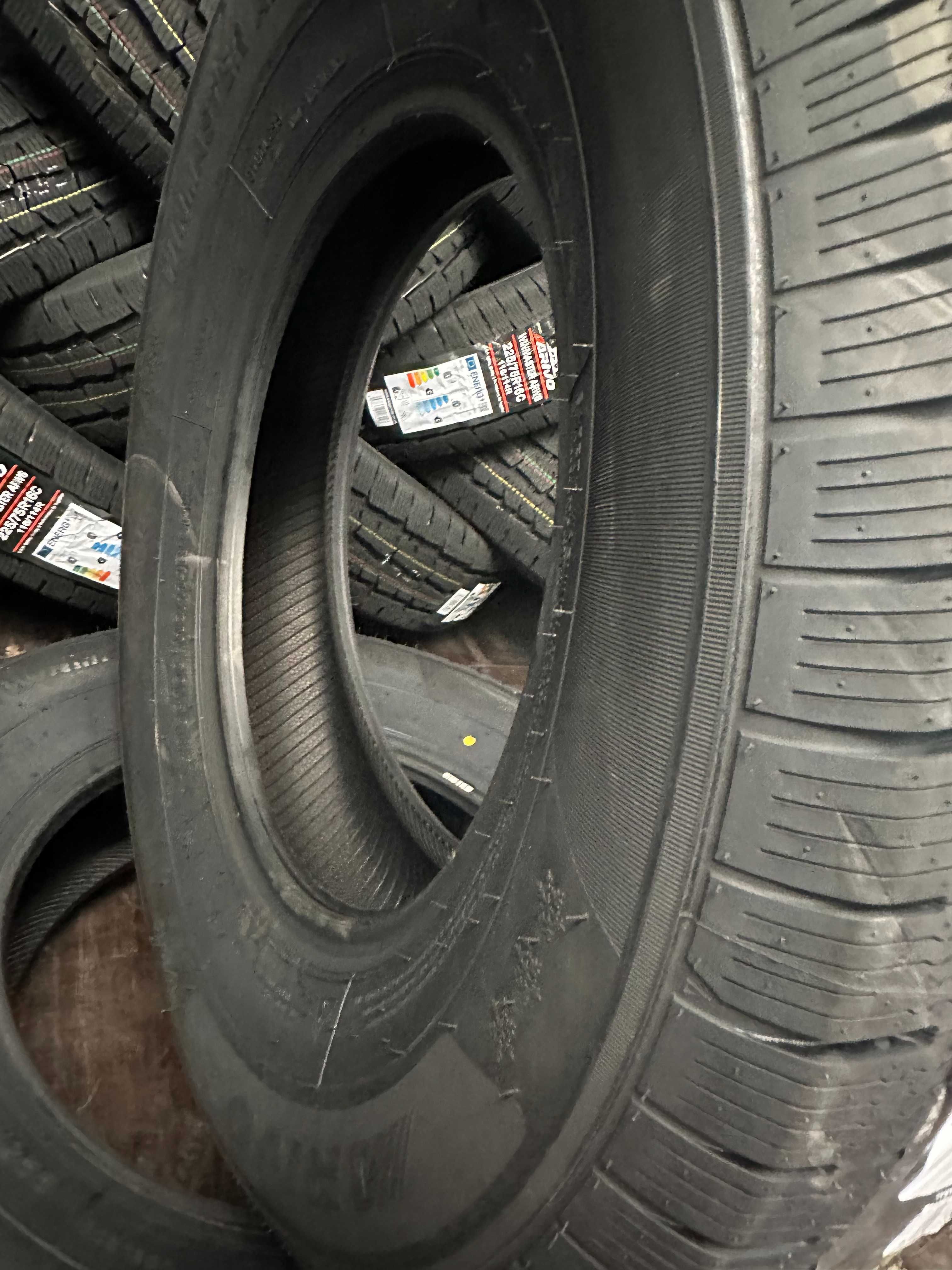 Нови Зимни Бусови Гуми Arivo Winmaster 225/75R16C 116/114R НОВ DOT