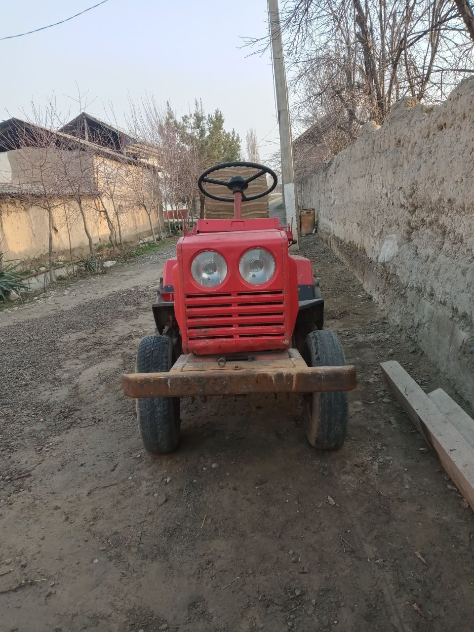 Xolati yaxshi Кмз 012