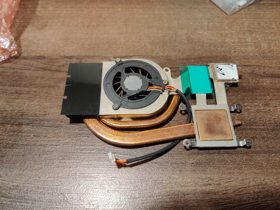 Componente laptop ASUS V6000 (V6J, V6V),  W7S/W7Sg: tastaturi, fan etc