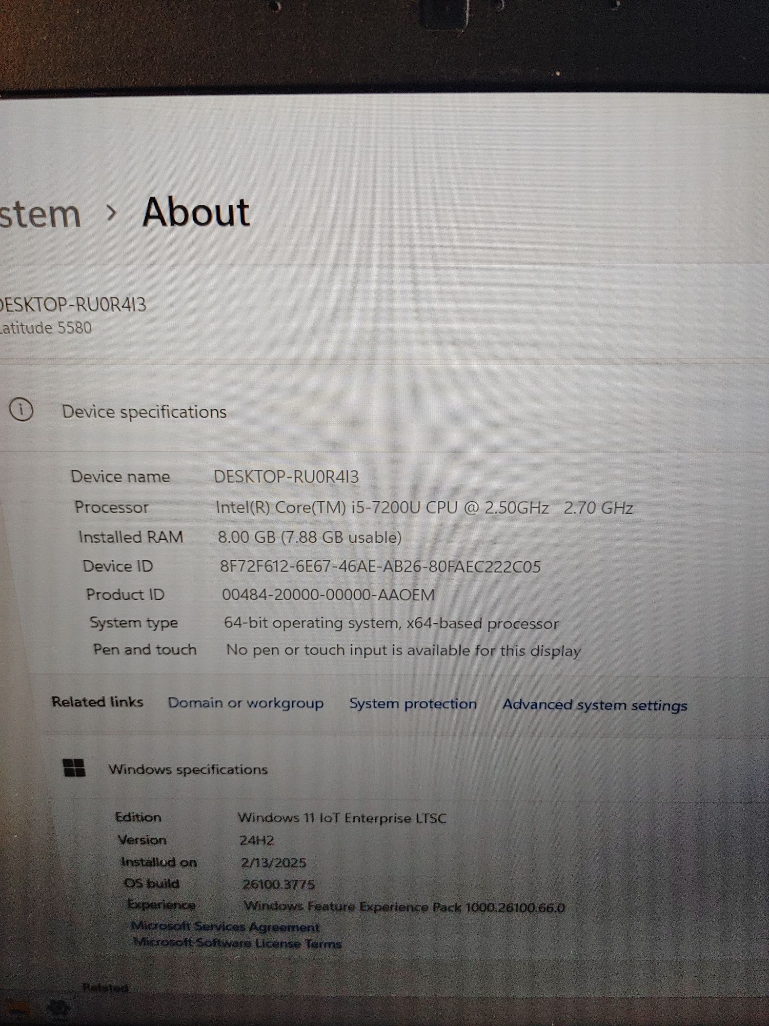 Продавам Dell 5580