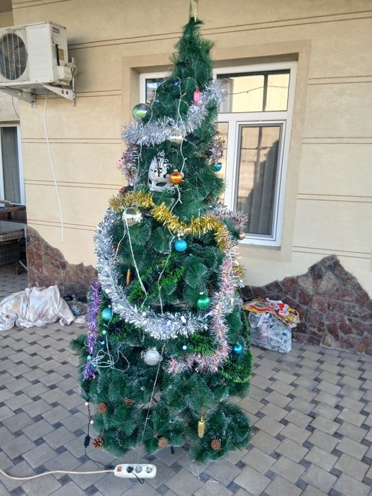 Ёлка 2.0 с игрушками б/у