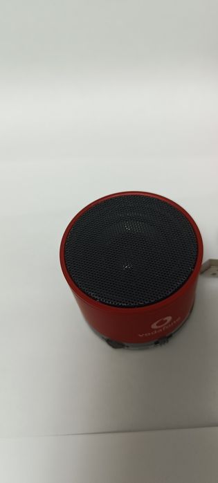 Boxă Bluetooth cu radio, de la Vodafone