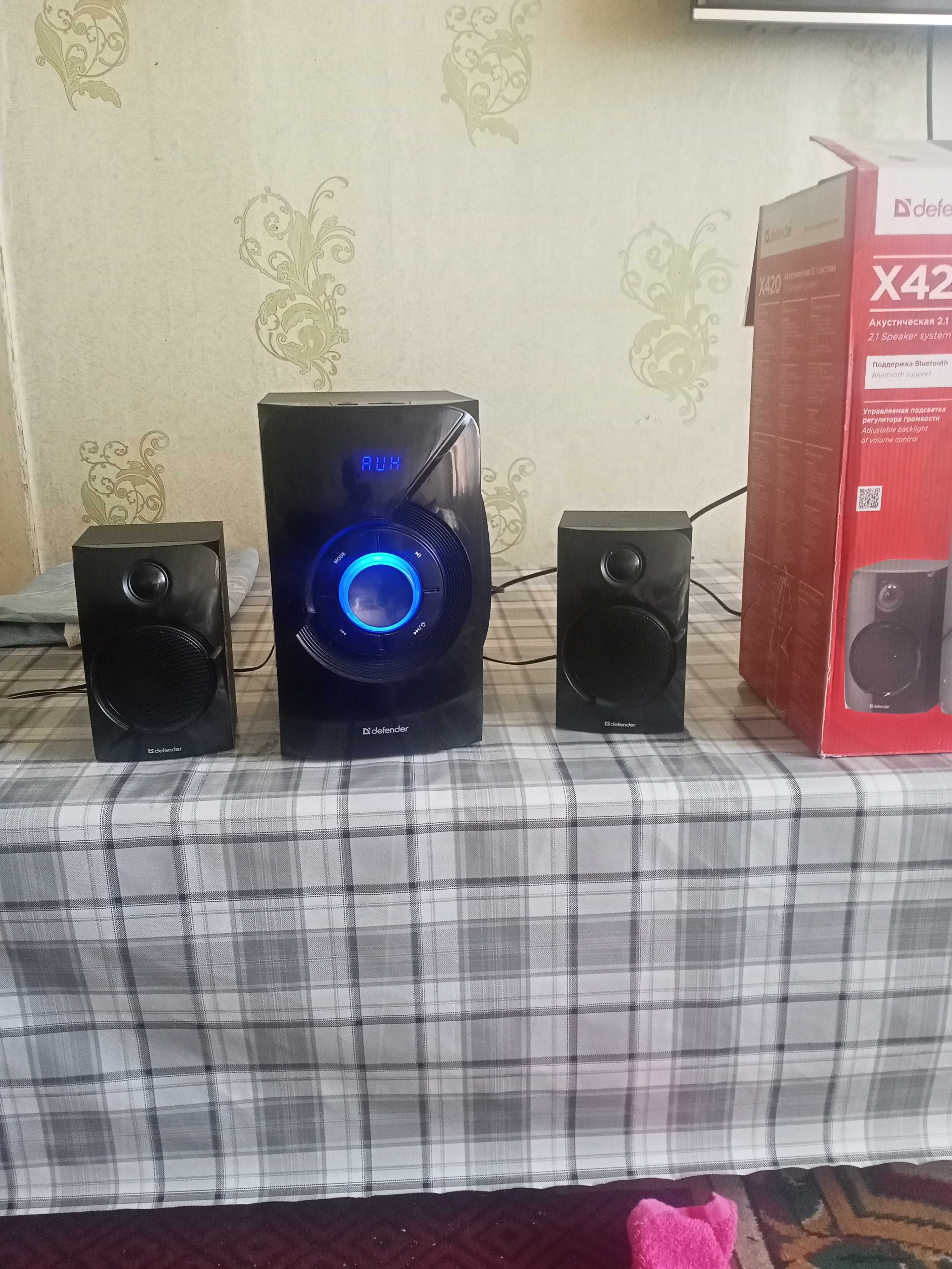 Продам колонку defender x 420 aux 2.1