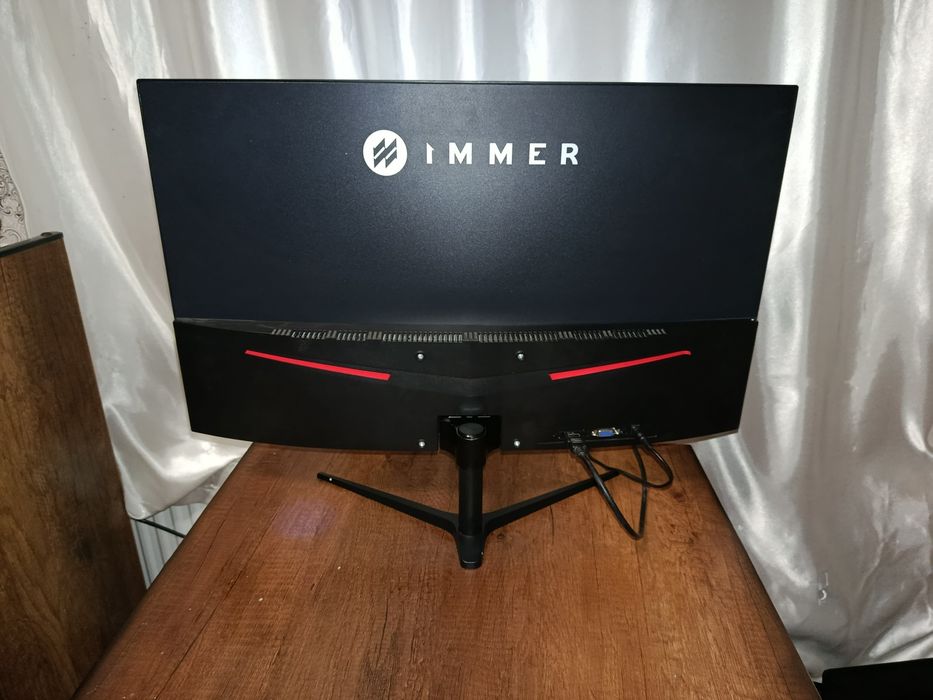 Monitor immer 27 Curved