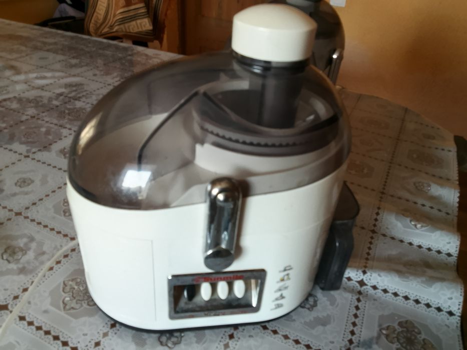 Фритюр, Соковыжималка, Вытяжка