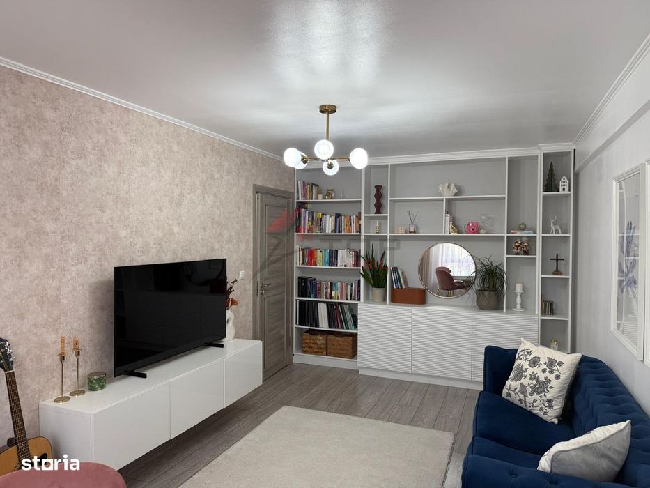 2 Camere Decomandat + Loc de Parcare - Tatarasi