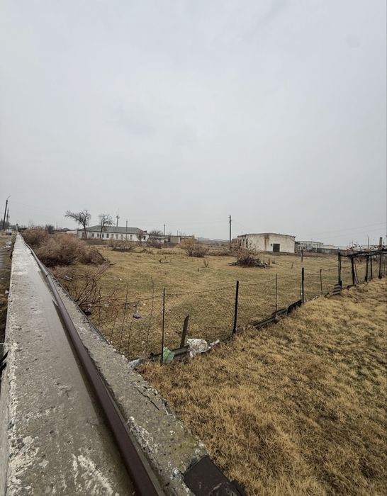 Продаются два земельных участка (бывшая промзона)