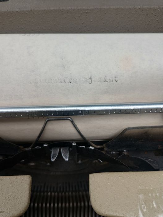 Mașină de scris mecanică  Robotron 24