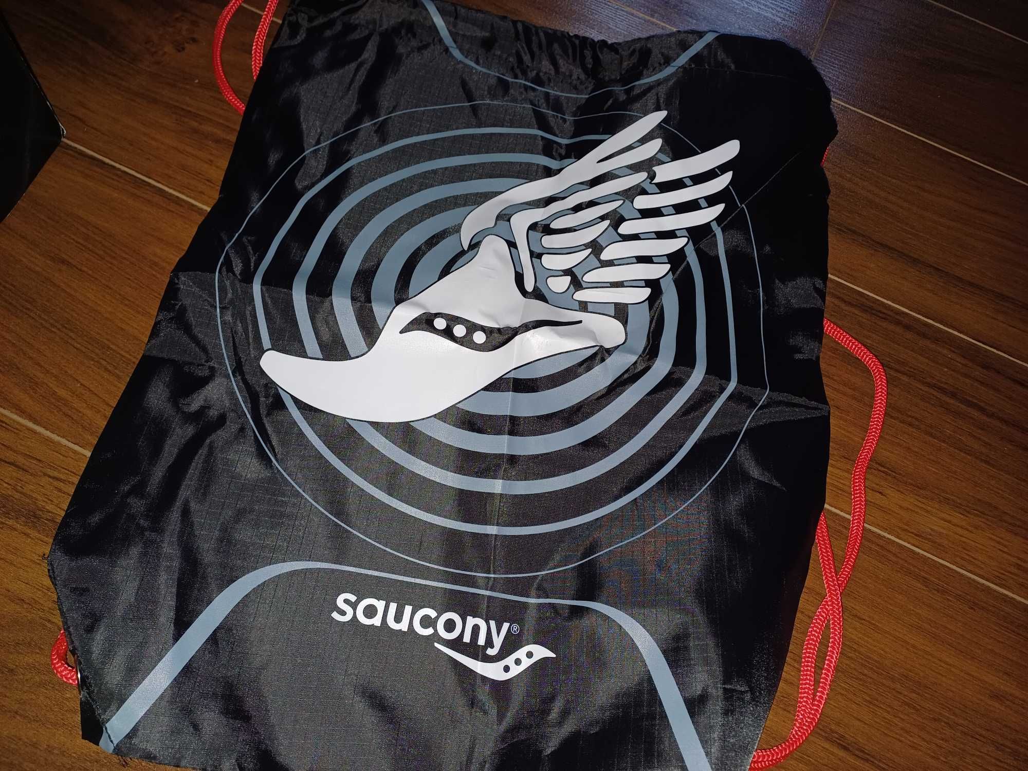 Шпайкове SAUCONY Endorphine