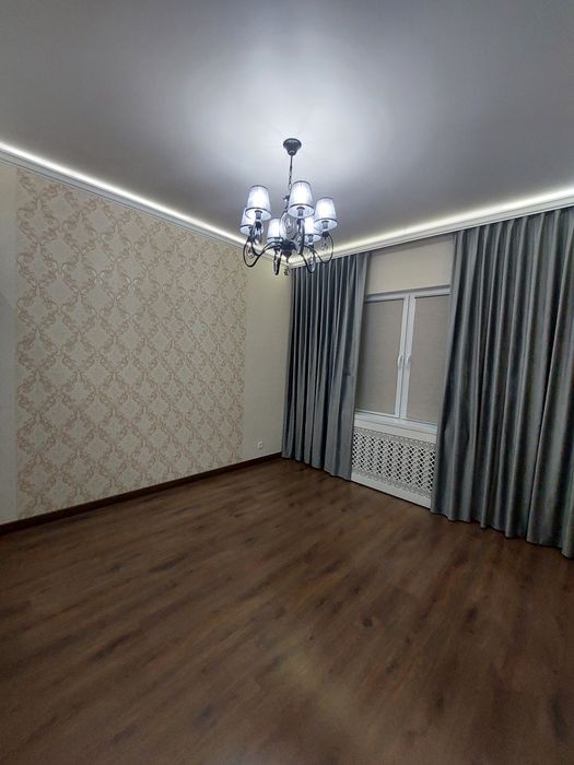 Карасу 1, 4(3)/2/5, 92 кв.м.,евроремонт.Собственник.Отличная локация.