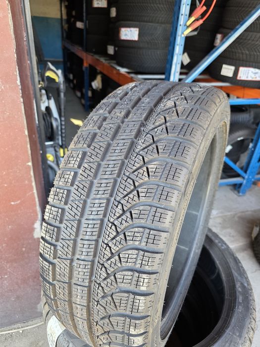 Anvelope de iarna 275 35 19 si 245 40 19