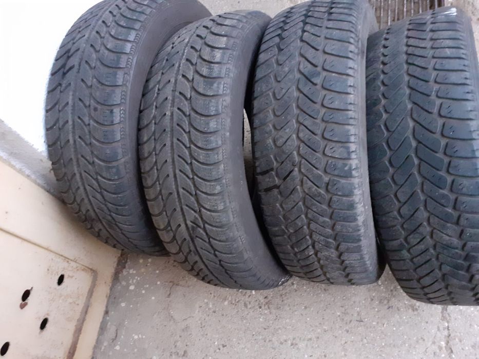 Anvelope de iarna M+S  185/65/R15