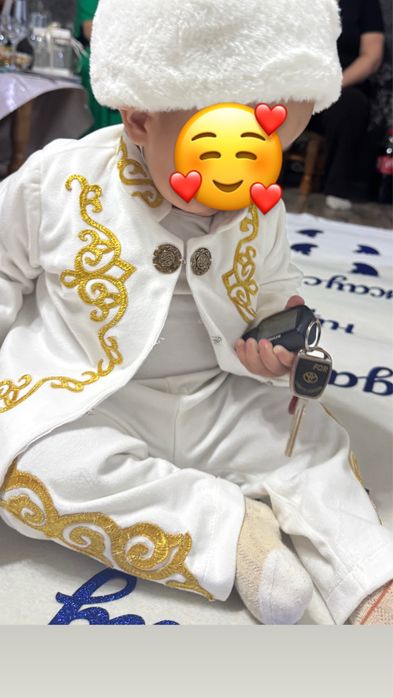 Костюм национальный, казахский, для тусау кесу