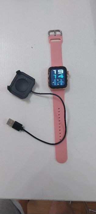 Смарт часовник. Смарт часовник.