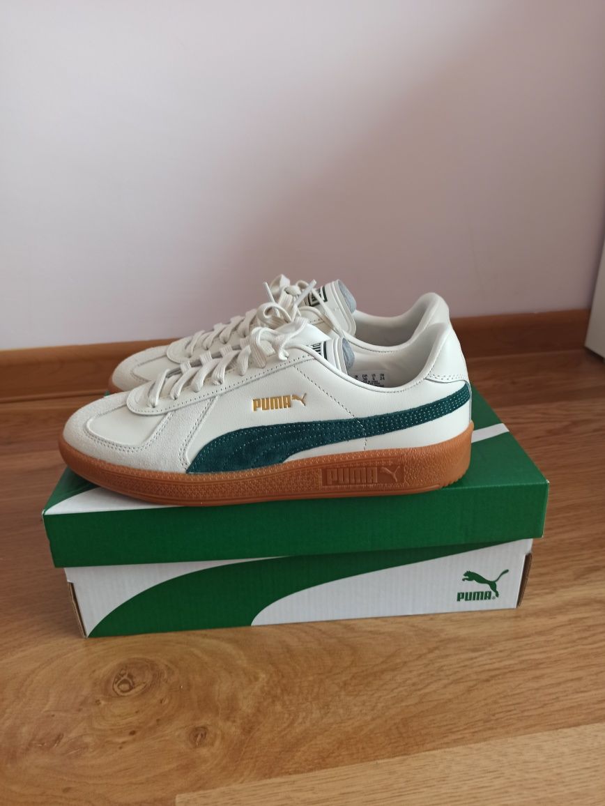 Нови кецове Puma 38 номер 
Нови с кутия
38 номер