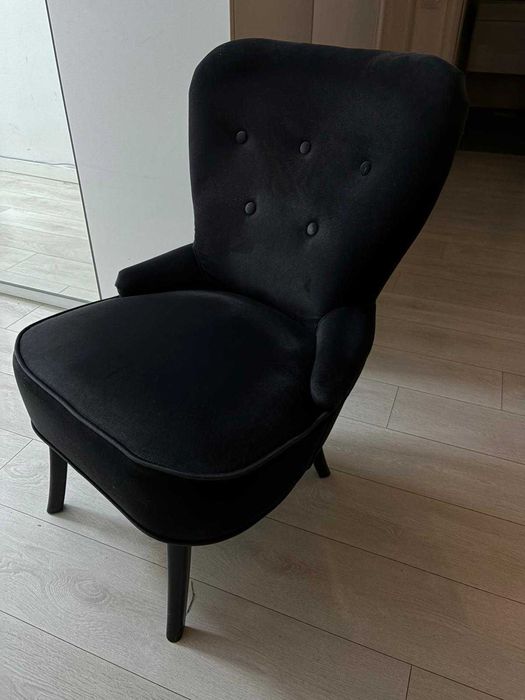 Fotoliu negru de catifea REMSTA IKEA