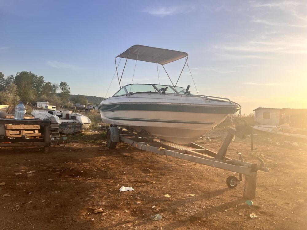 Лодка searay 185