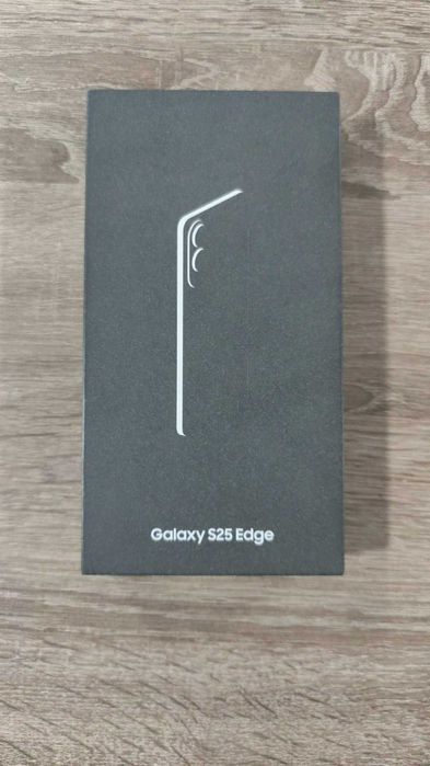 Телефон Samsung Galaxy S25 Edge-ново