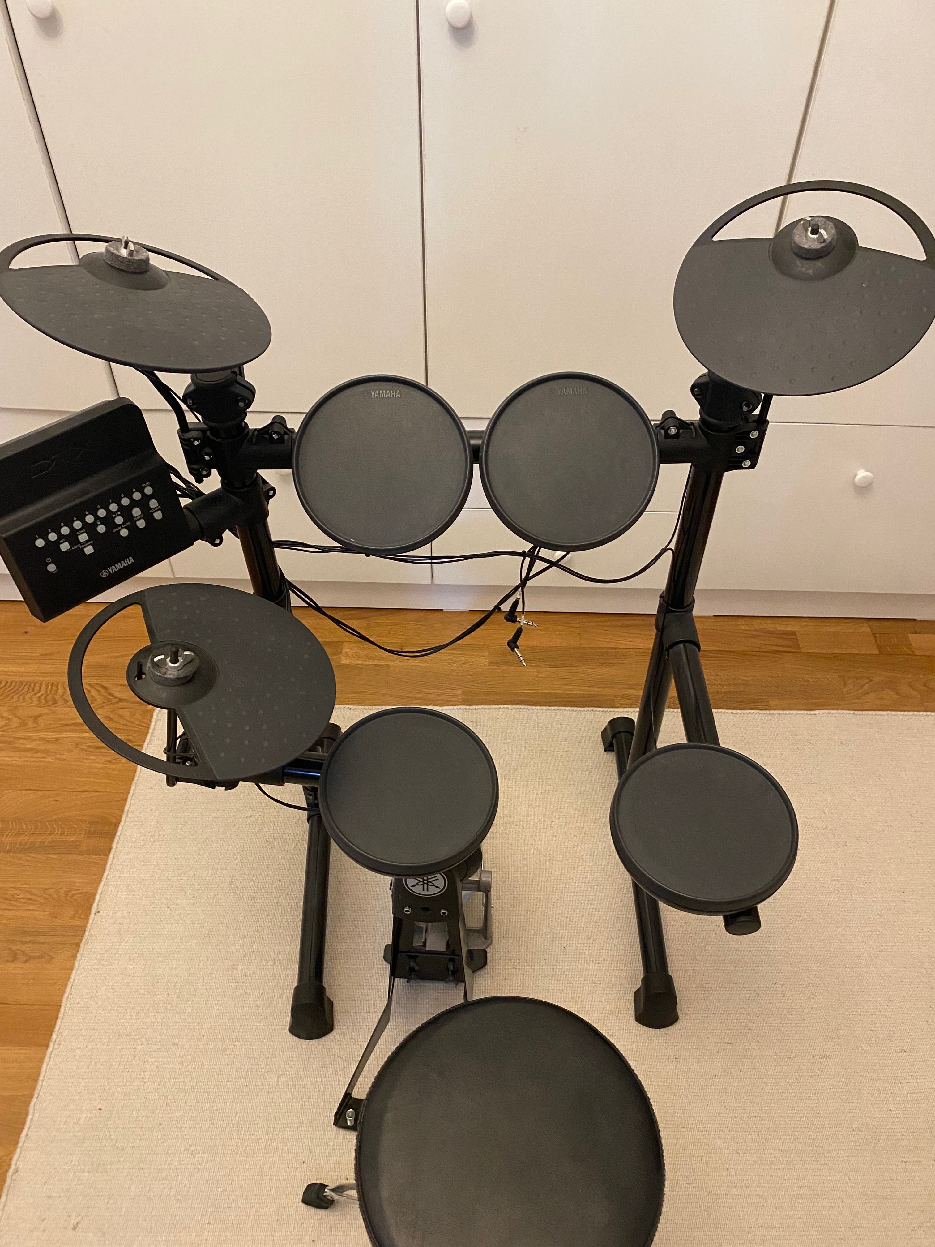 Set Baterie Electronică (tobe) Yamaha DTX430K